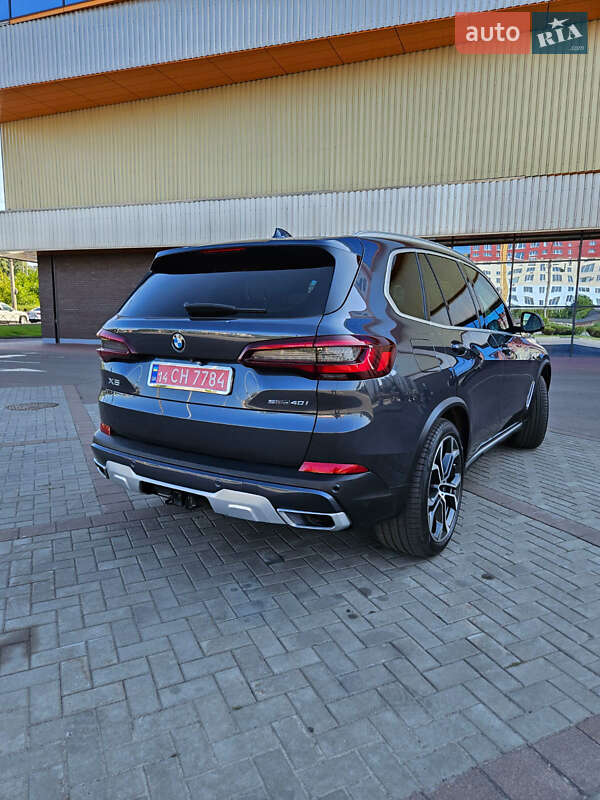 Внедорожник / Кроссовер BMW X5 2020 в Луцке