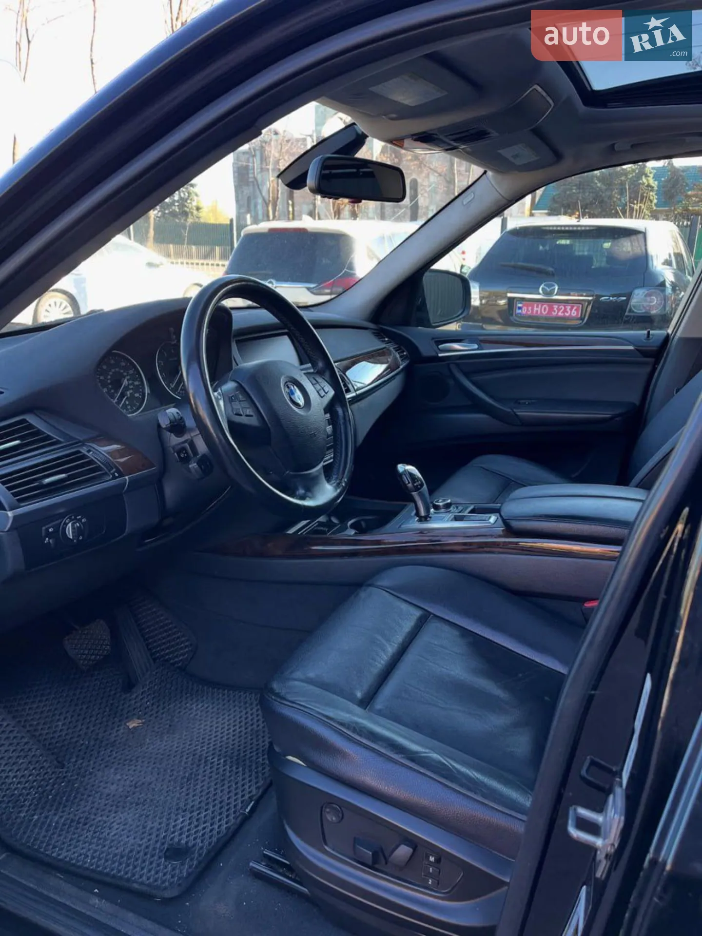 2010 BMW X5 - мініатюра 9