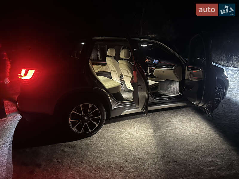 Внедорожник / Кроссовер BMW X5 2016 в Киеве фото 66 Внедорожник / Кроссовер BMW X5 2016 в Киеве
