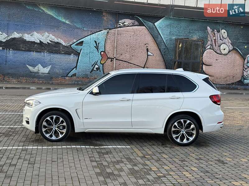 Внедорожник / Кроссовер BMW X5 2017 в Луцке