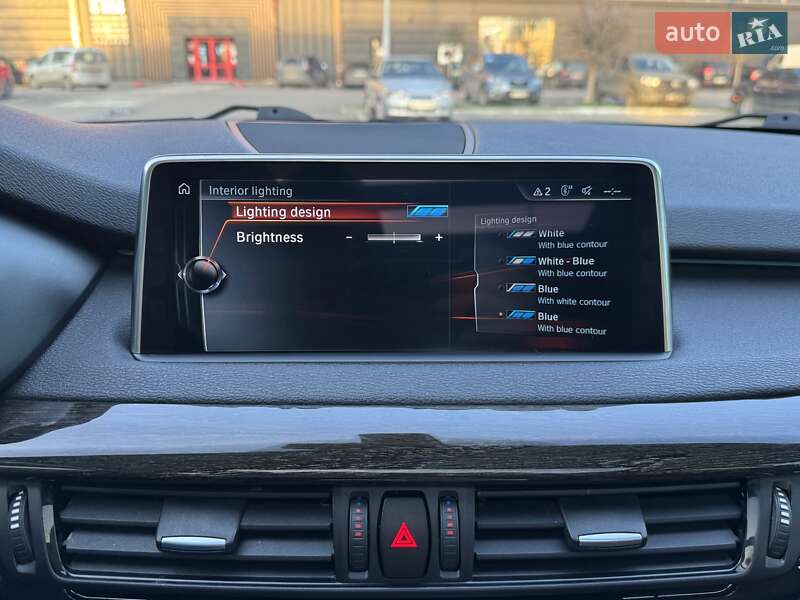 Внедорожник / Кроссовер BMW X5 2017 в Луцке