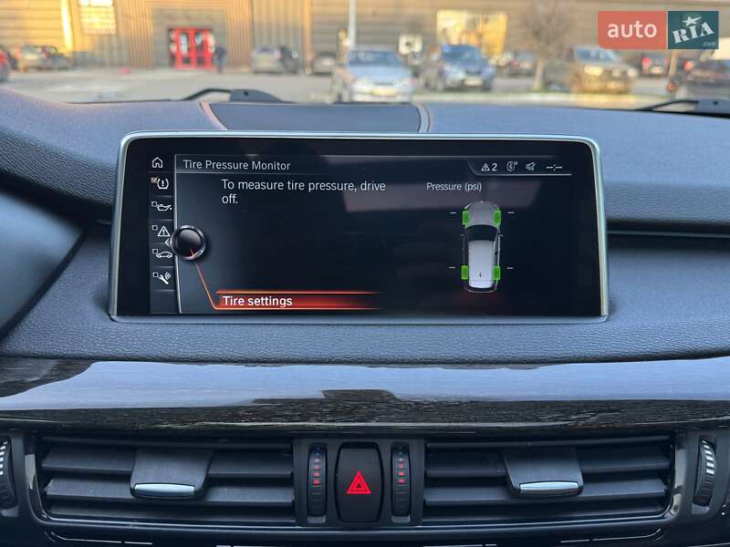 Внедорожник / Кроссовер BMW X5 2017 в Луцке