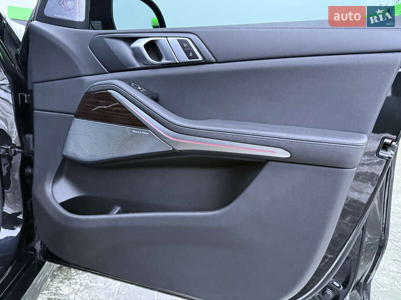 Внедорожник / Кроссовер BMW X5 2019 в Днепре