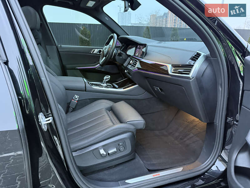 Внедорожник / Кроссовер BMW X5 2019 в Днепре