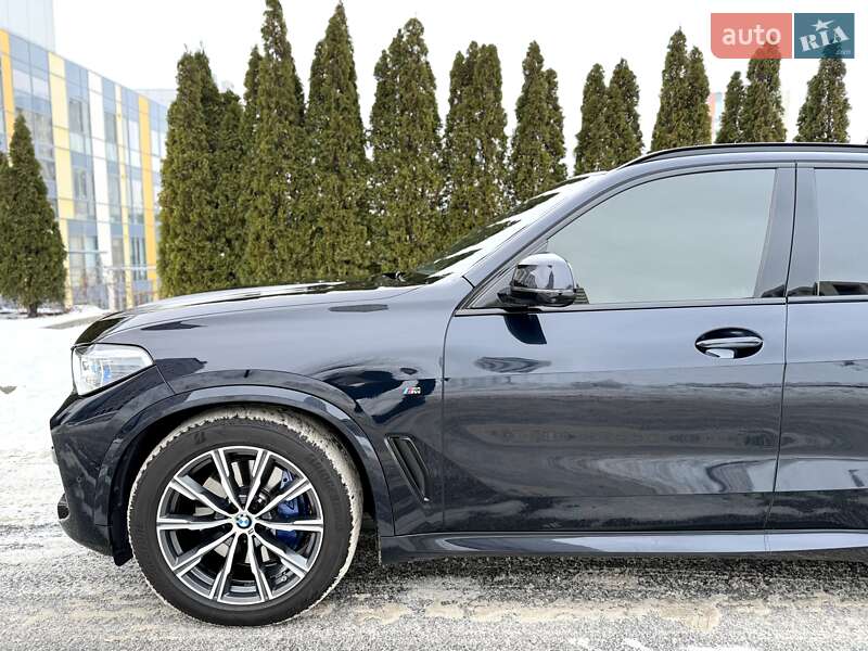 Позашляховик / Кросовер BMW X5 2021 в Дніпрі