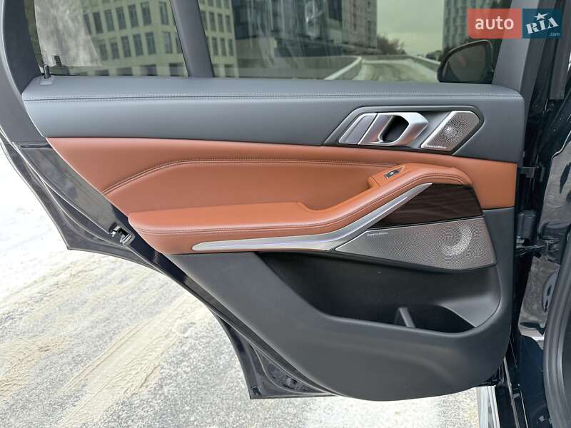 Позашляховик / Кросовер BMW X5 2021 в Дніпрі