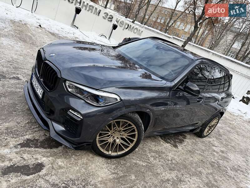 Внедорожник / Кроссовер BMW X5 2020 в Киеве