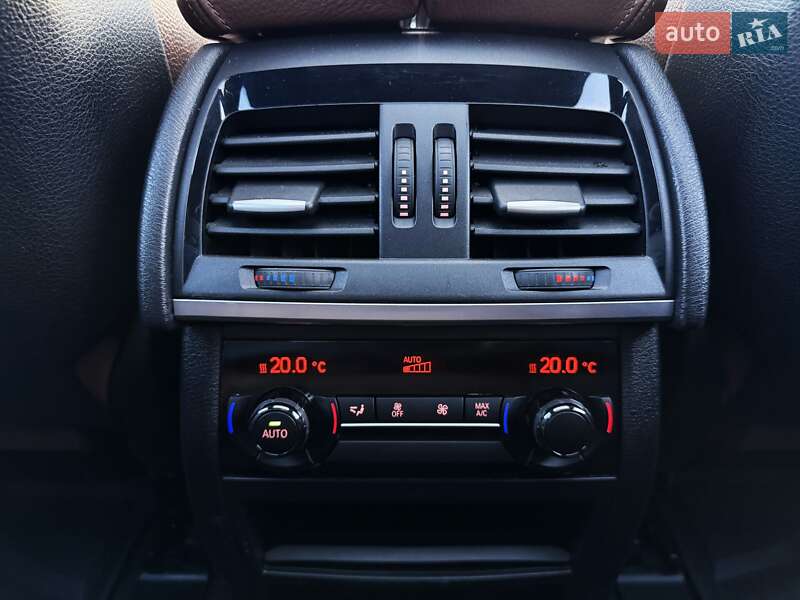 Позашляховик / Кросовер BMW X5 2015 в Києві фото 37 Позашляховик / Кросовер BMW X5 2015 в Києві