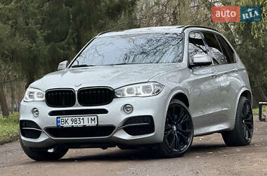 Внедорожник / Кроссовер BMW X5 2017 в Ровно