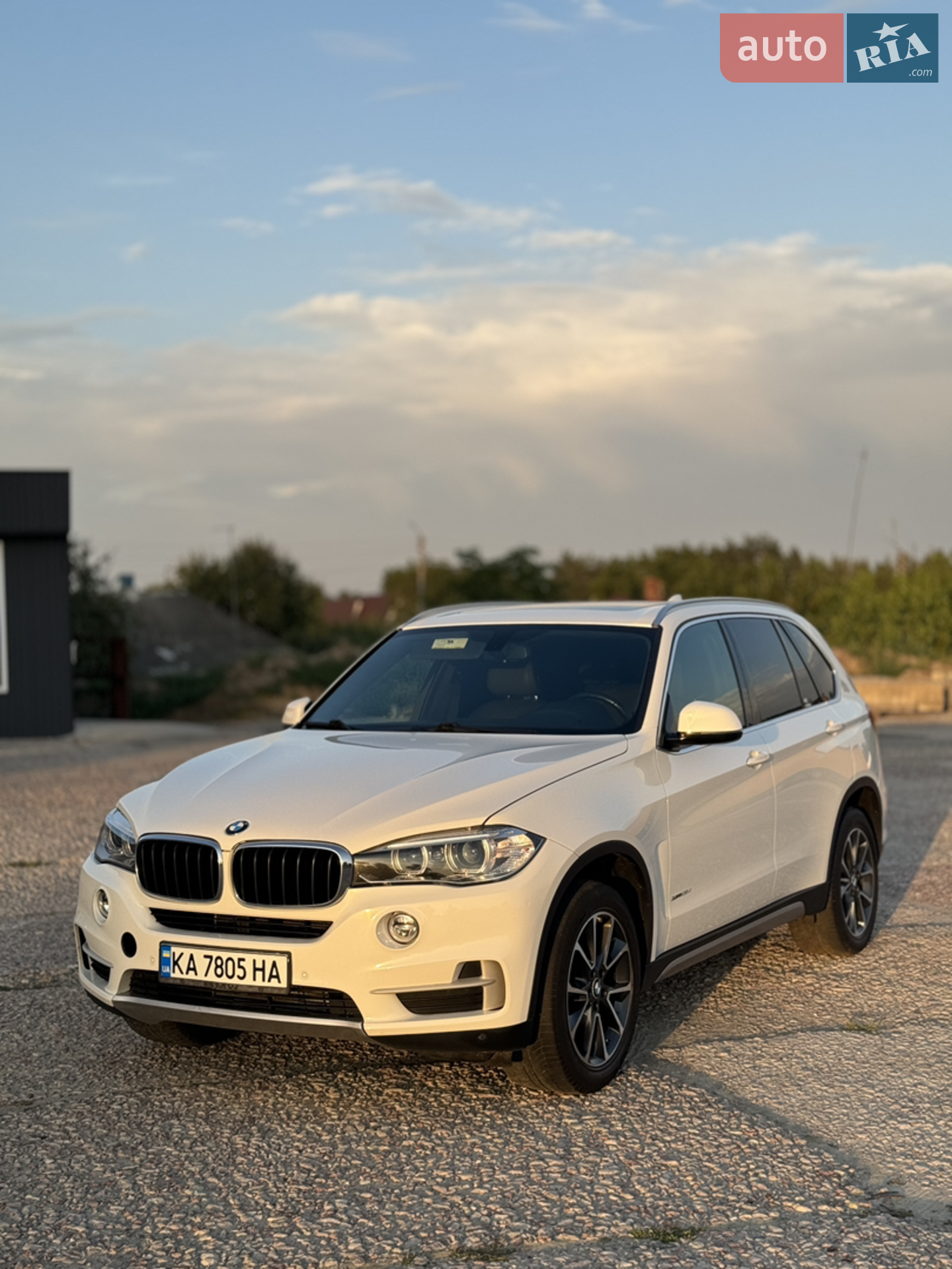 2017 BMW X5 - мініатюра 2