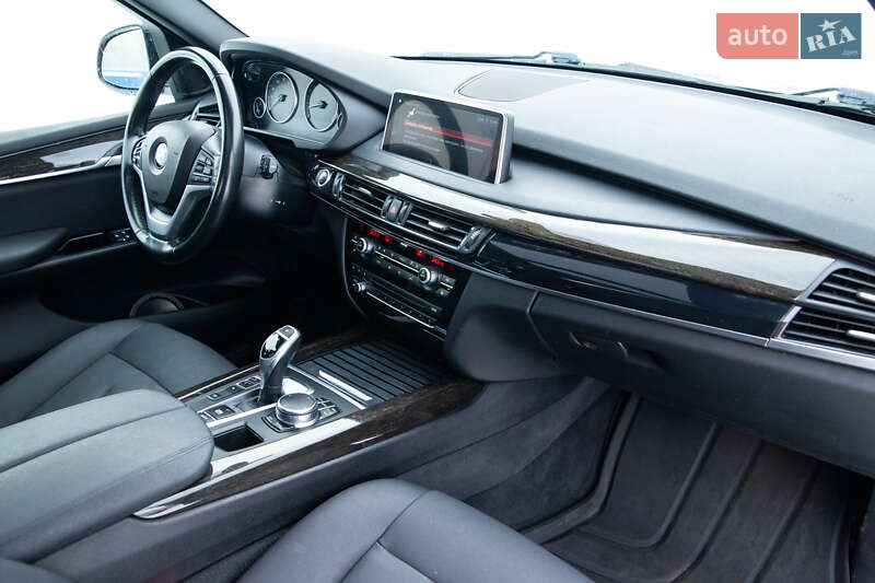 Внедорожник / Кроссовер BMW X5 2018 в Киеве