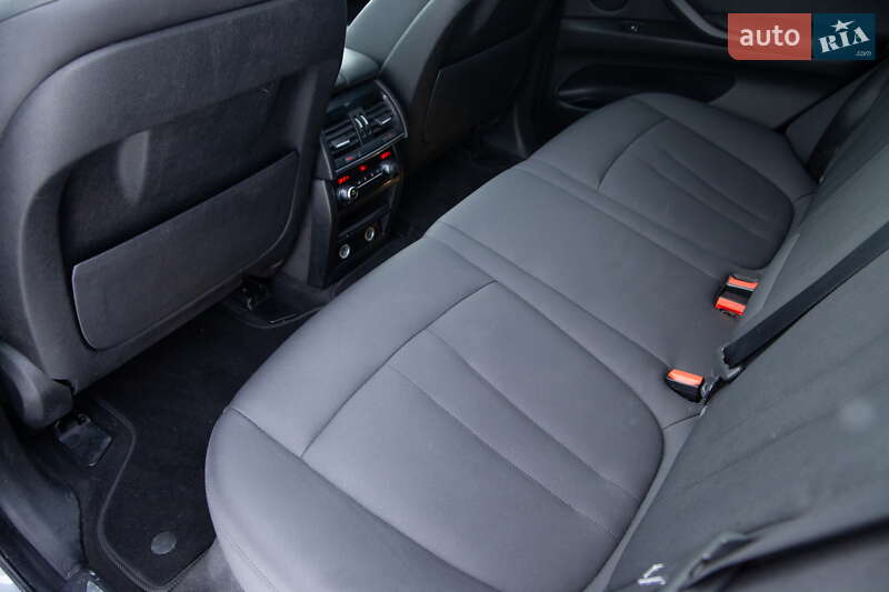 Внедорожник / Кроссовер BMW X5 2018 в Киеве