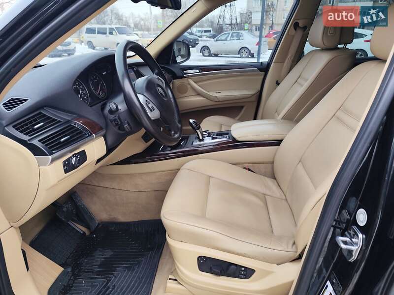 Позашляховик / Кросовер BMW X5 2010 в Дніпрі