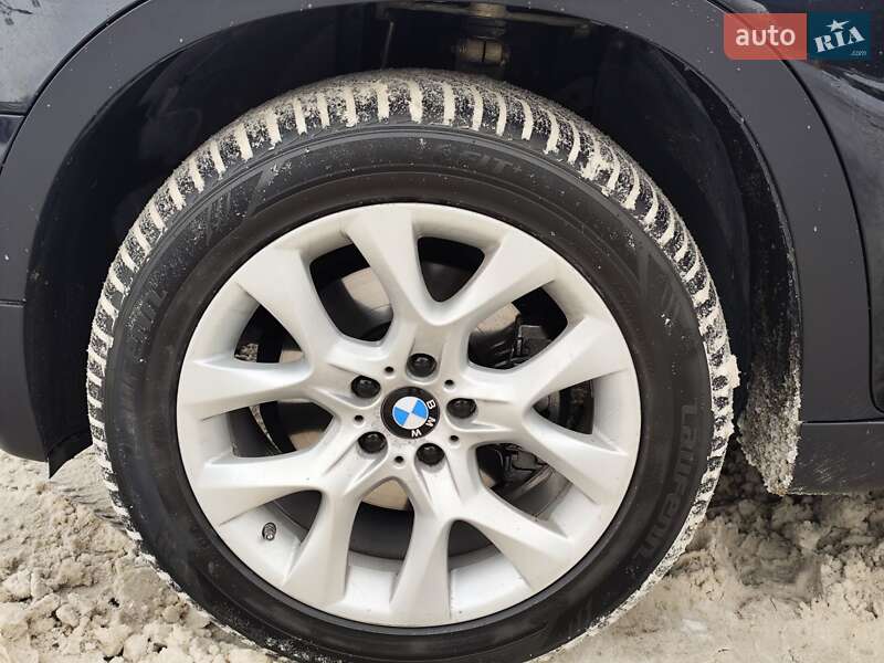 Позашляховик / Кросовер BMW X5 2010 в Дніпрі