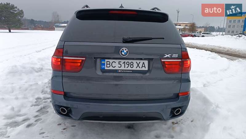 Позашляховик / Кросовер BMW X5 2011 в Сарнах фото 10 Позашляховик / Кросовер BMW X5 2011 в Сарнах