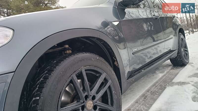 Позашляховик / Кросовер BMW X5 2011 в Сарнах фото 26 Позашляховик / Кросовер BMW X5 2011 в Сарнах