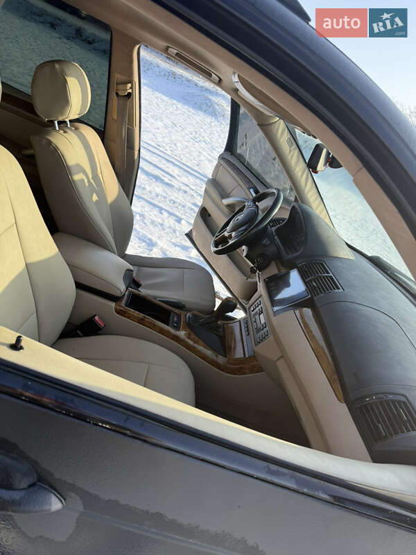 Внедорожник / Кроссовер BMW X5 2001 в Вольнянске