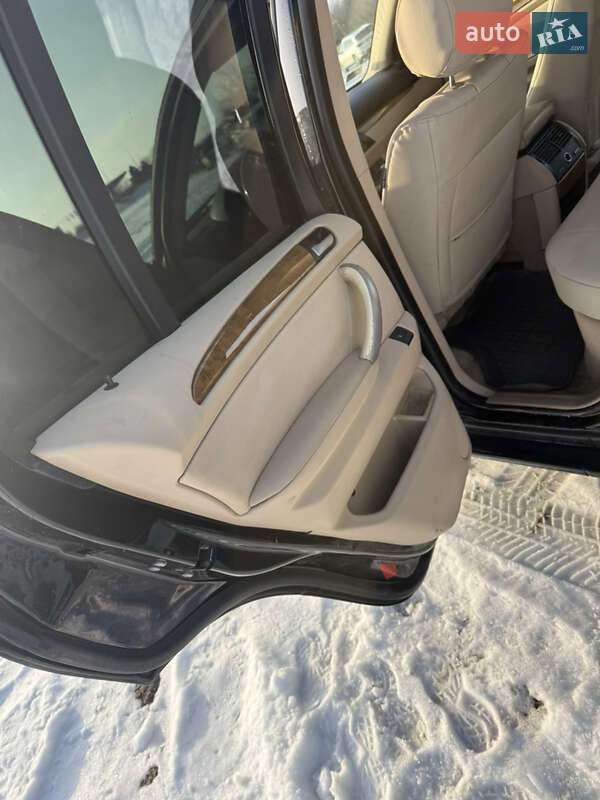 Внедорожник / Кроссовер BMW X5 2001 в Вольнянске