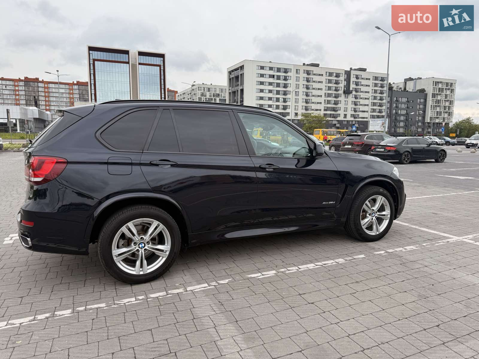 2017 BMW X5 - мініатюра 10