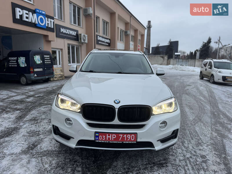 Позашляховик / Кросовер BMW X5 2015 в Луцьку