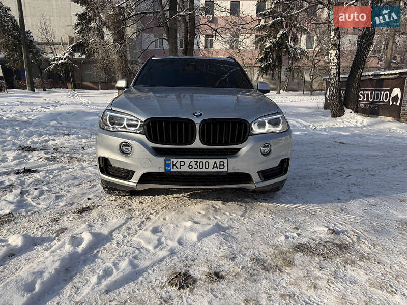 Внедорожник / Кроссовер BMW X5 2017 в Киеве