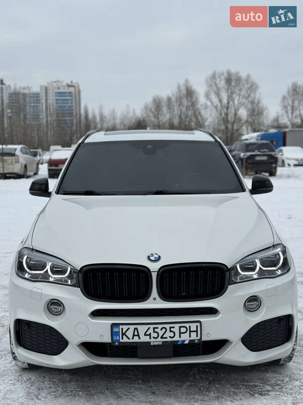 Внедорожник / Кроссовер BMW X5 2016 в Киеве