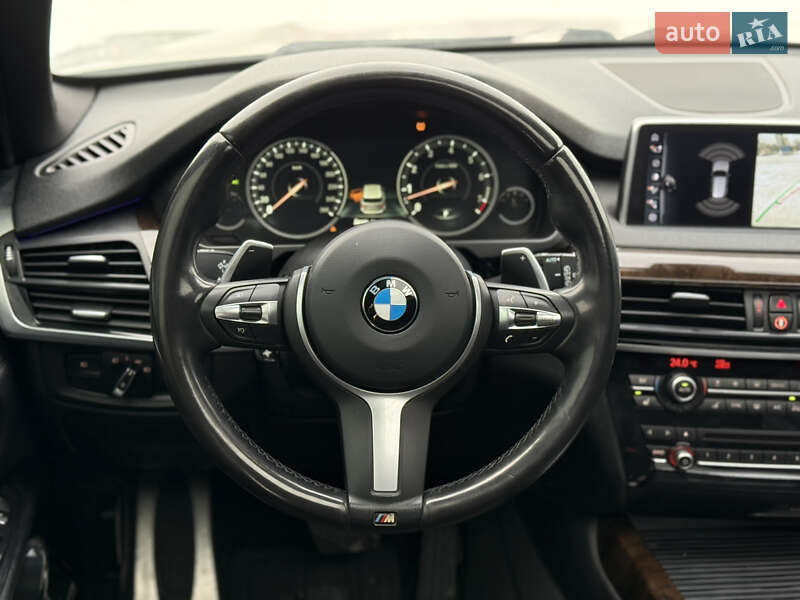 Внедорожник / Кроссовер BMW X5 2016 в Киеве