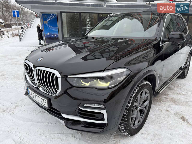 Внедорожник / Кроссовер BMW X5 2019 в Киеве