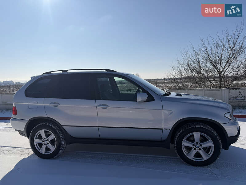 Внедорожник / Кроссовер BMW X5 2004 в Одессе