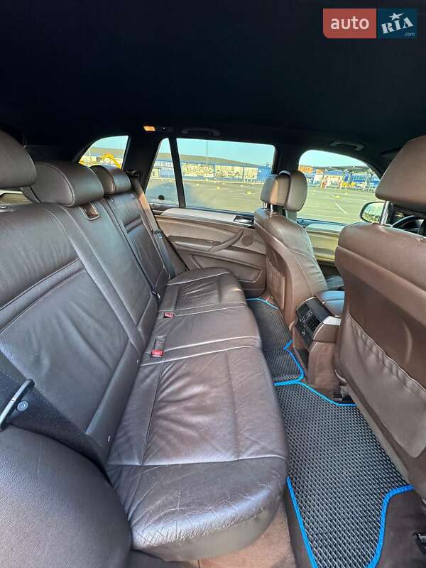 Внедорожник / Кроссовер BMW X5 2009 в Одессе