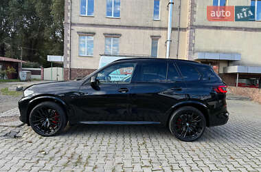 Внедорожник / Кроссовер BMW X5 2022 в Хмельницком