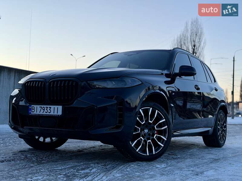 Внедорожник / Кроссовер BMW X5 2024 в Киеве