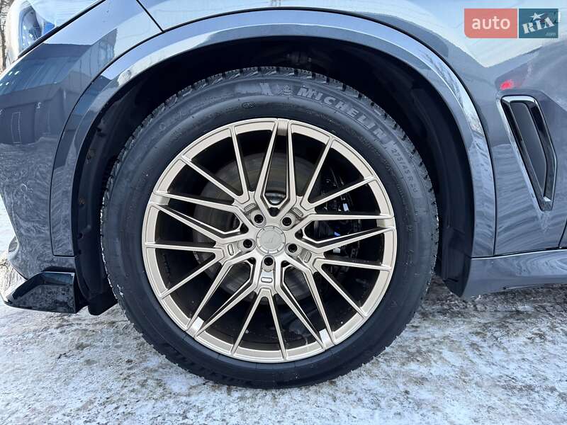 Позашляховик / Кросовер BMW X5 2020 в Києві фото 10 Позашляховик / Кросовер BMW X5 2020 в Києві