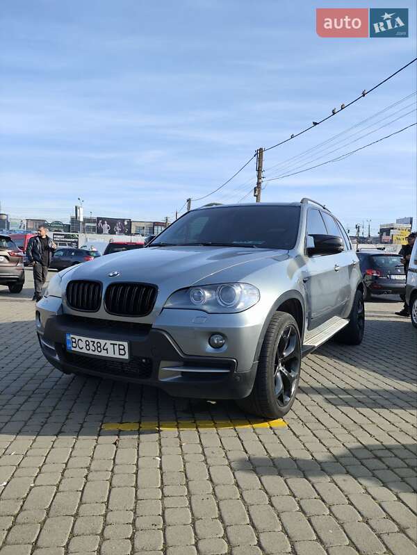 Внедорожник / Кроссовер BMW X5 2008 в Черновцах