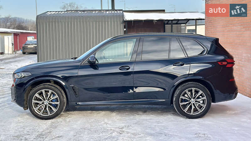 Внедорожник / Кроссовер BMW X5 2024 в Киеве