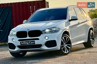 Внедорожник / Кроссовер BMW X5 2016 в Ровно