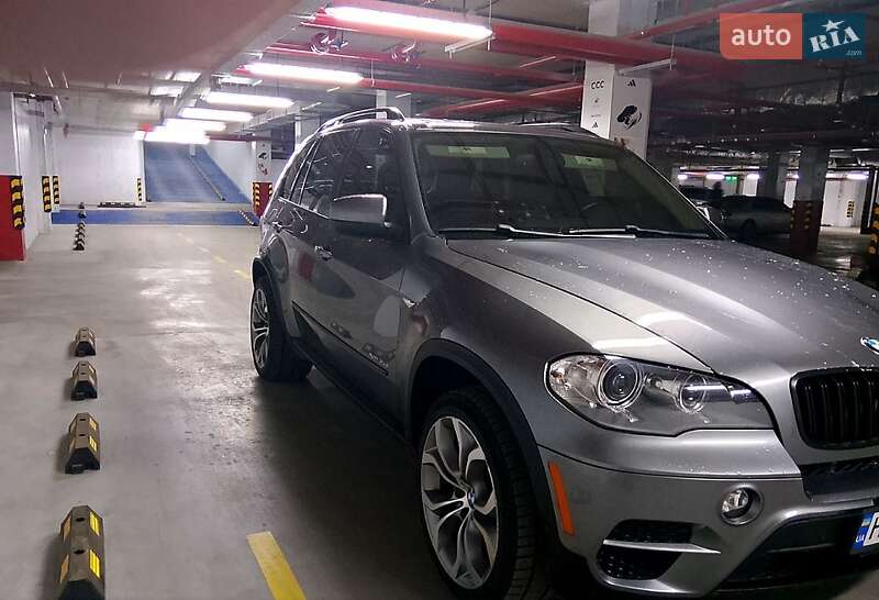 Внедорожник / Кроссовер BMW X5 2011 в Измаиле