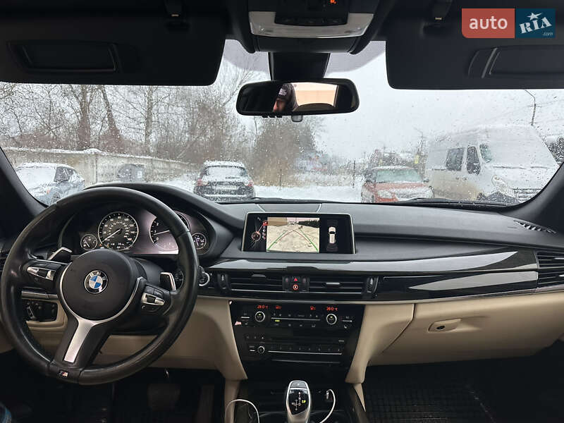 Внедорожник / Кроссовер BMW X5 2016 в Львове