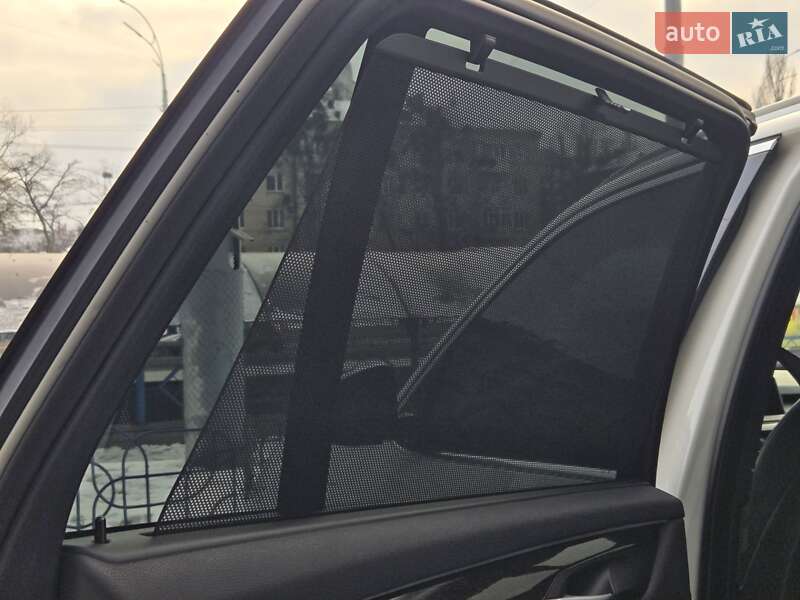 Внедорожник / Кроссовер BMW X5 2017 в Киеве