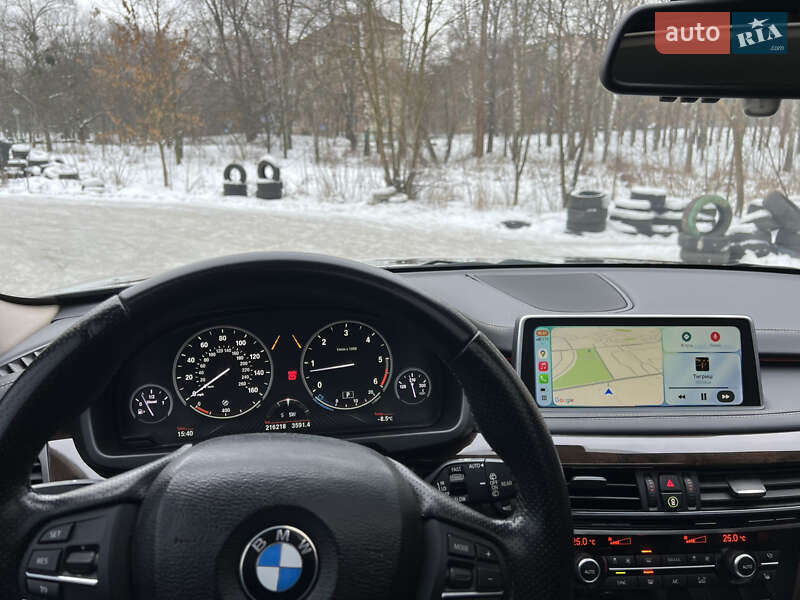 Позашляховик / Кросовер BMW X5 2015 в Києві