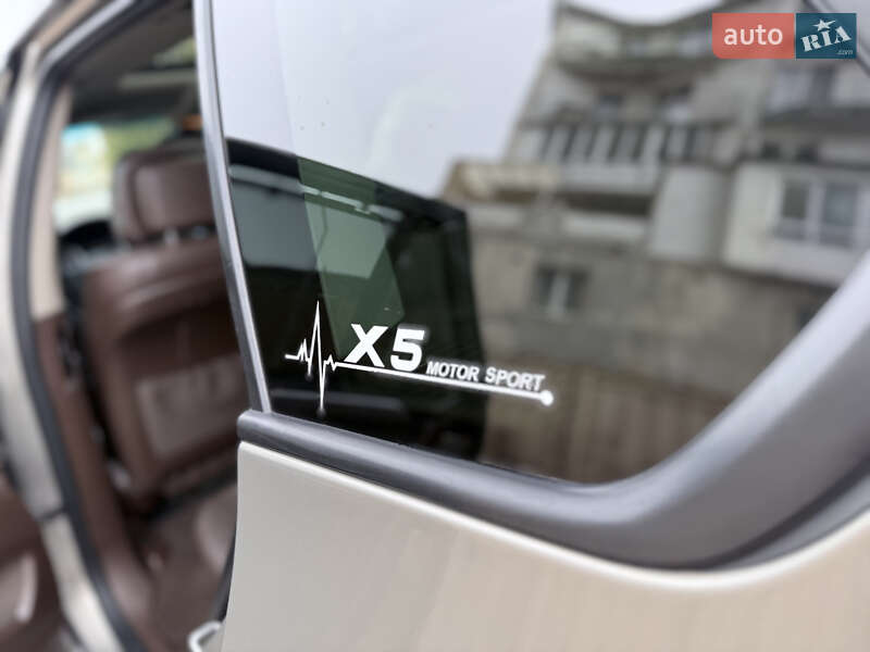 Внедорожник / Кроссовер BMW X5 2011 в Одессе