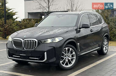 Внедорожник / Кроссовер BMW X5 2024 в Ужгороде