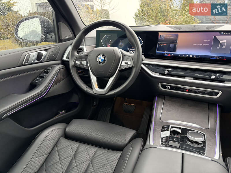 Внедорожник / Кроссовер BMW X5 2024 в Ужгороде