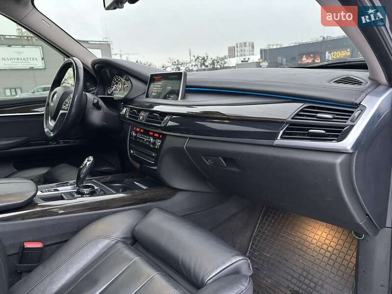 Внедорожник / Кроссовер BMW X5 2014 в Киеве