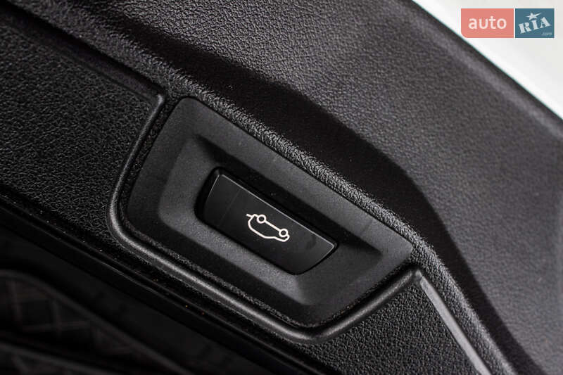 Внедорожник / Кроссовер BMW X5 2020 в Львове