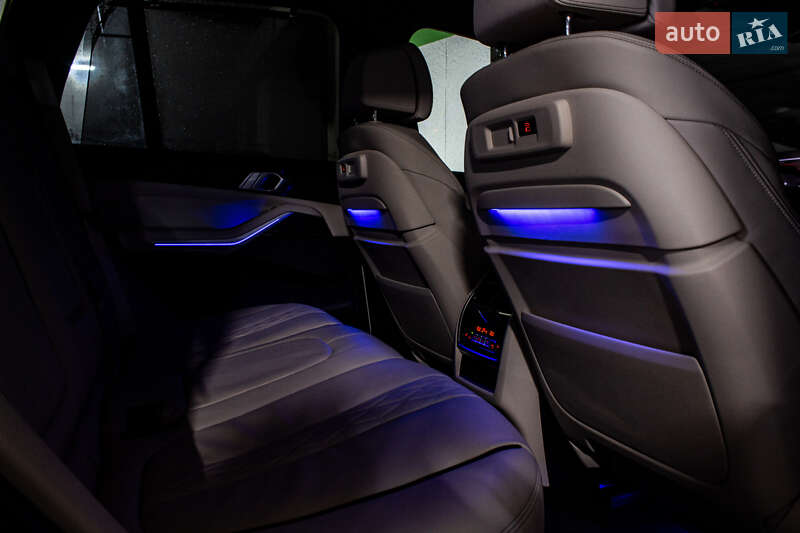 Внедорожник / Кроссовер BMW X5 2020 в Львове