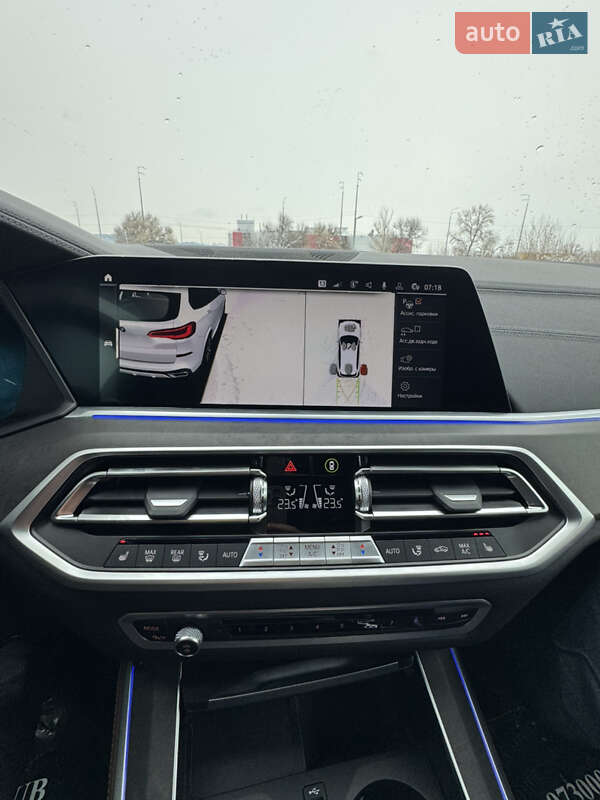Внедорожник / Кроссовер BMW X5 2022 в Киеве