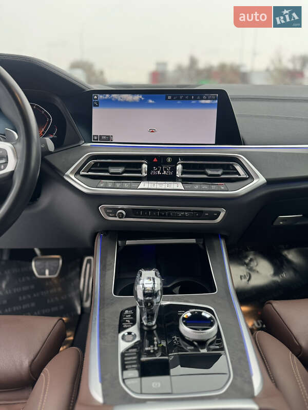 Внедорожник / Кроссовер BMW X5 2022 в Киеве
