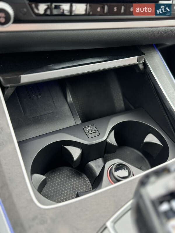 Внедорожник / Кроссовер BMW X5 2022 в Киеве