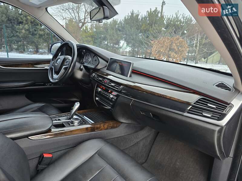 Внедорожник / Кроссовер BMW X5 2015 в Хмельницком